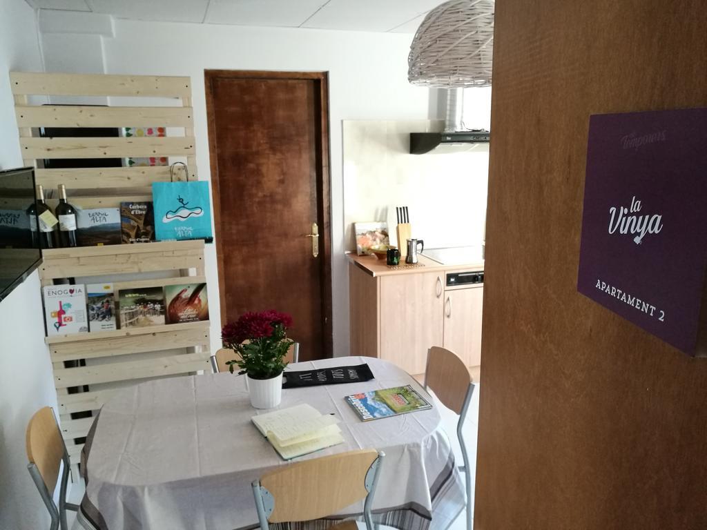 Apartaments Els Temporers Corbera Esterno foto