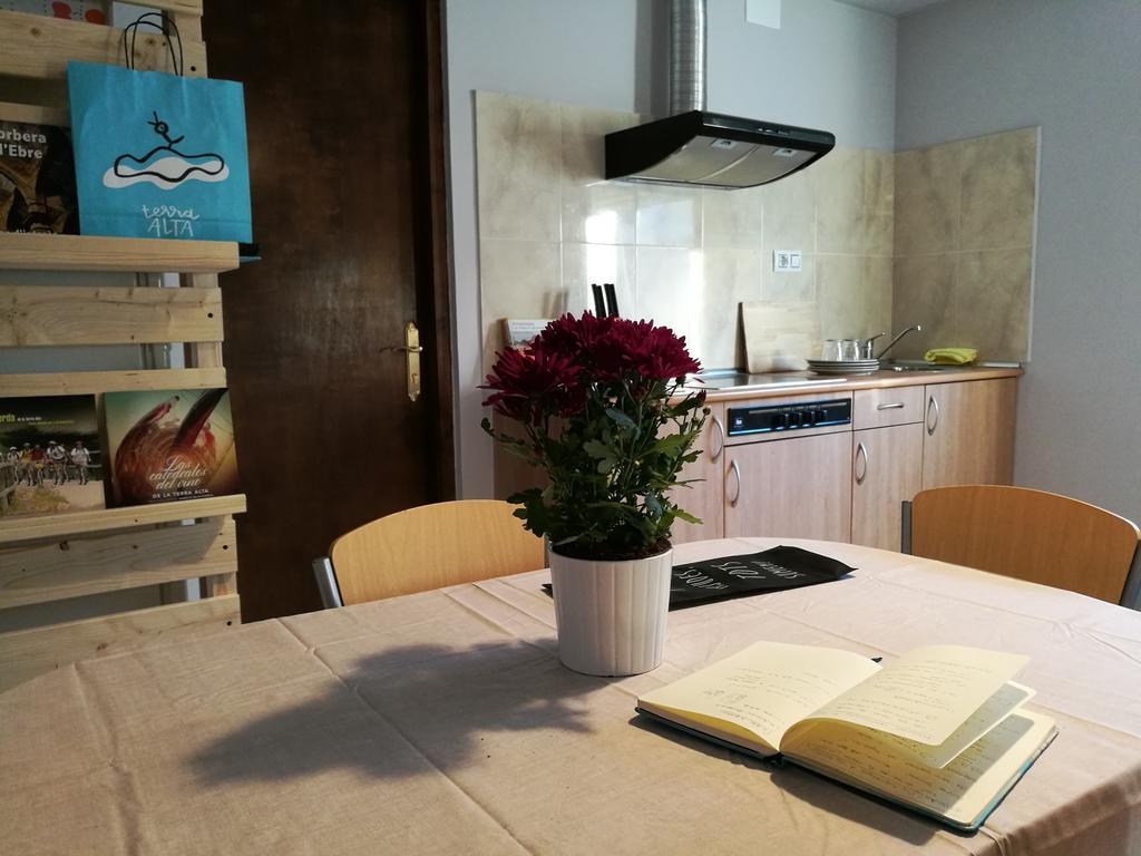 Apartaments Els Temporers Corbera Esterno foto
