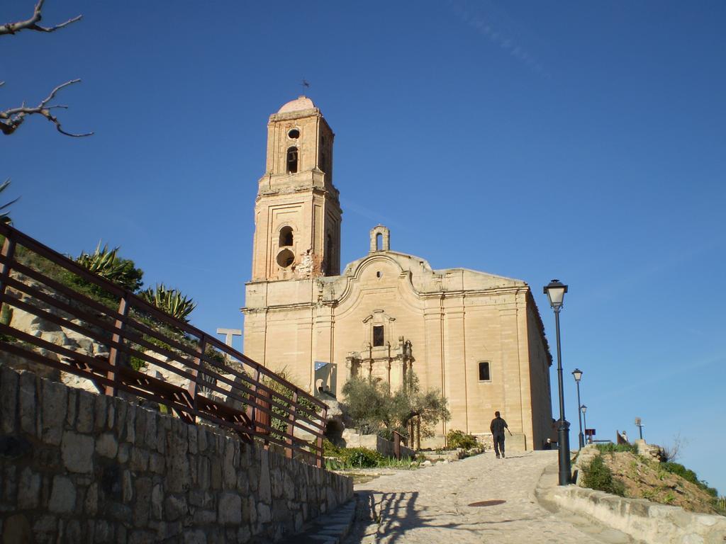 Apartaments Els Temporers Corbera Esterno foto